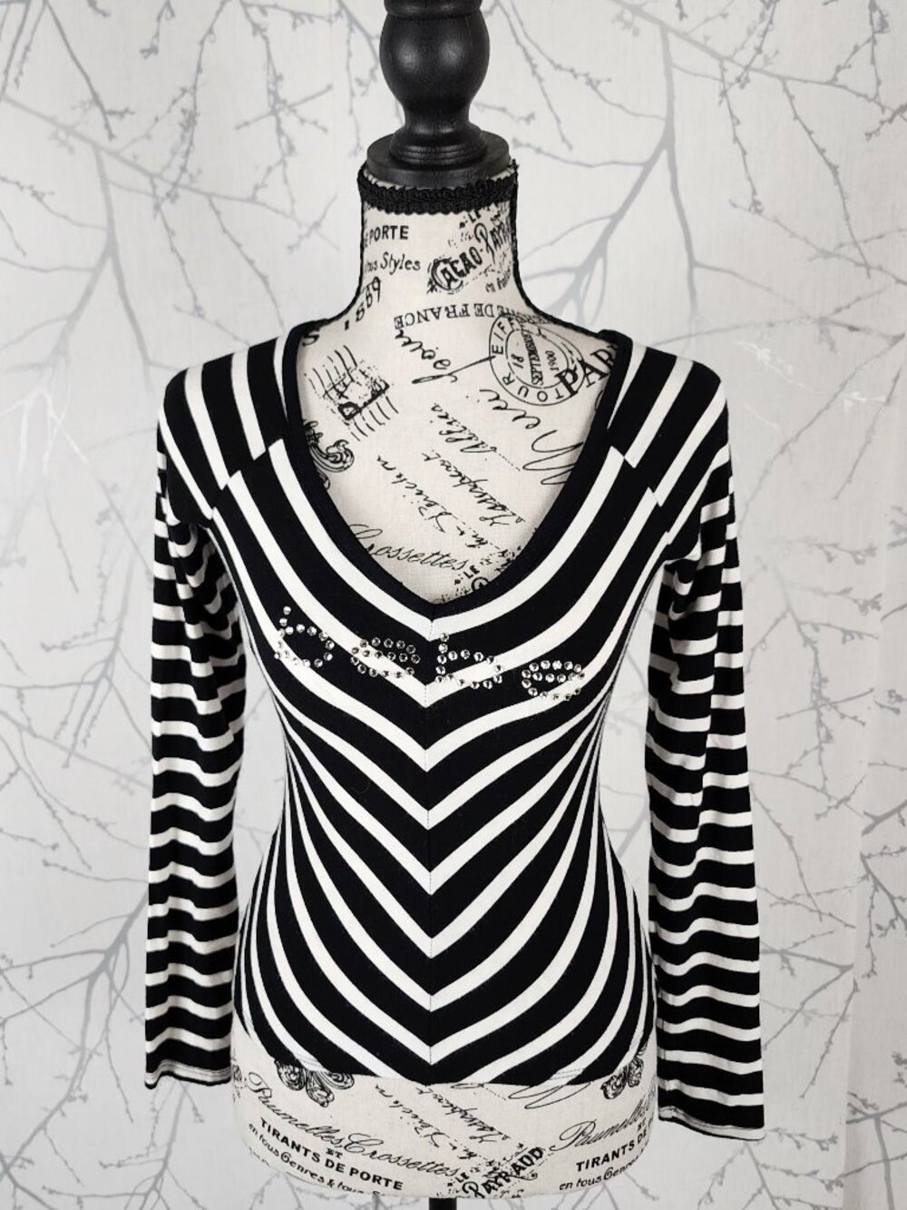 Bebe Black Stripe Studded Spellout U-Neck Y2K Crop Top